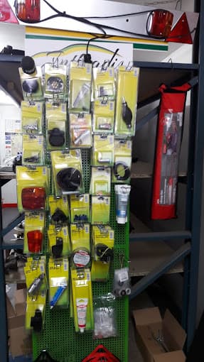 01 Auto Pièces - Careco à MONTAGNAT — Photo 3 du centre VHU agréé Ain