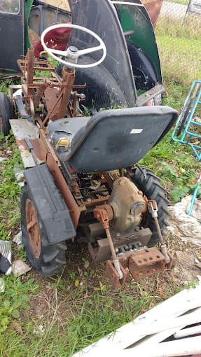 Vue extérieure du centre VHU agréé Momo La Récup à GAUCHY (Aisne)