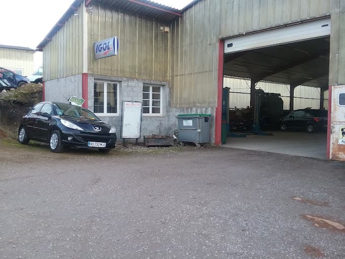 Vue extérieure du centre VHU agréé SAS Récup Auto à MONESTIER (Allier)