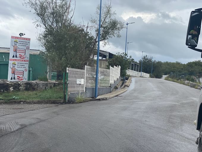 Plancher Environnement à LAVILLEDIEU — Photo 3 du centre VHU agréé Ardèche