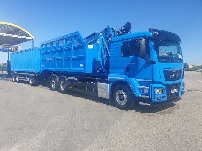 Vue extérieure du centre VHU agréé Ds Recyclage à NOVES (Ariège)