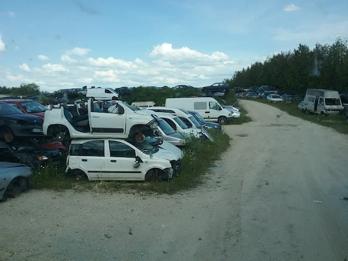 Ten Car à COURTENOT — Photo 4 du centre VHU agréé Aube