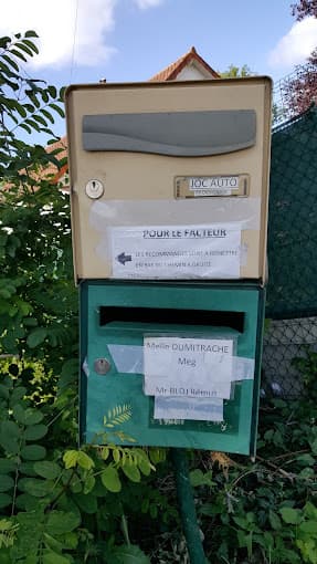 SAS Bellé - Fer et Métaux à SAINTE-RADEGONDE — Photo 4 du centre VHU agréé Aveyron