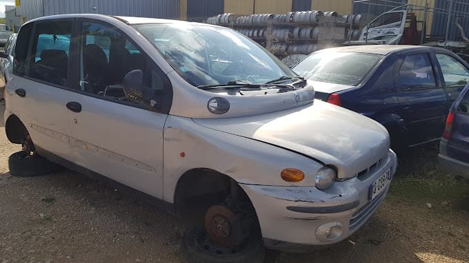 Automobiles Martin à LA CAVALERIE — Photo 5 du centre VHU agréé Aveyron
