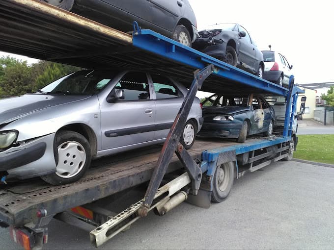Vue extérieure du centre VHU agréé Benoist Auto Pieces à GIBERVILLE (Calvados)