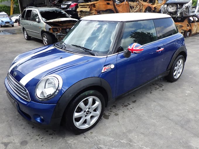 Vue extérieure du centre VHU agréé SMAC SAS COUDRIN à BOBIGNY (Charente)