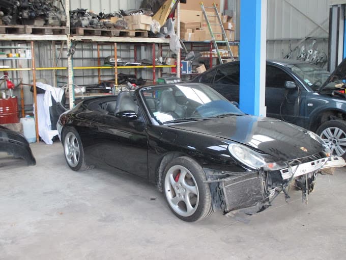 Vue extérieure du centre VHU agréé Casse Automobile Trans Hip Auto à TOURRIERS (Charente)