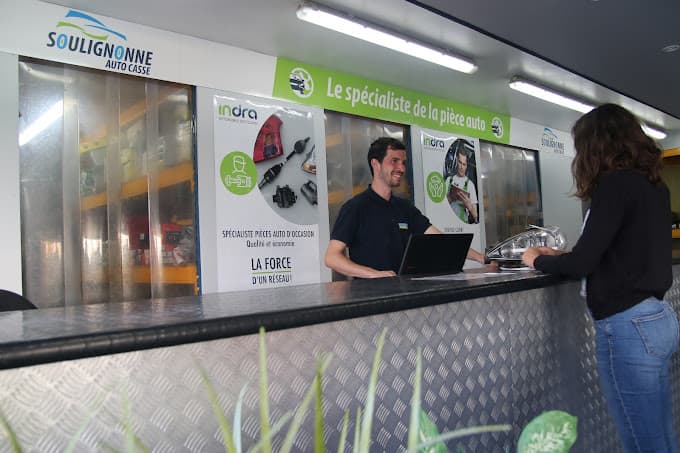 Vue extérieure du centre VHU agréé Soulignonne Auto Casse à SOULIGNONNE (Charente-Maritime)