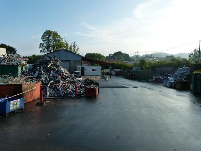 Société Massacrier à MAICHE — Photo 3 du centre VHU agréé Doubs