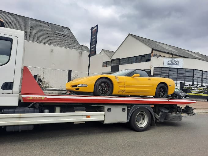 Parc de véhicules hors d'usage chez DEM S AUTOS CHARTRES, centre agréé à LUCE