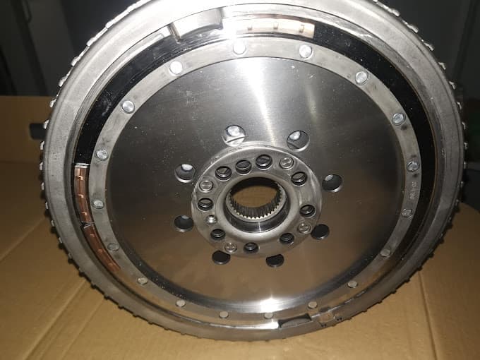 LÉOPARD AUTOMOBILE à AUNEAU-BLEURY-SAINT-SYMPHORIEN — Photo 3 du centre VHU agréé Eure-et-Loir