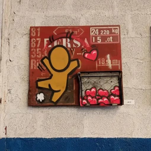 Vue extérieure du centre VHU agréé Durand Récupération Recyclage à NIMES (Gard)