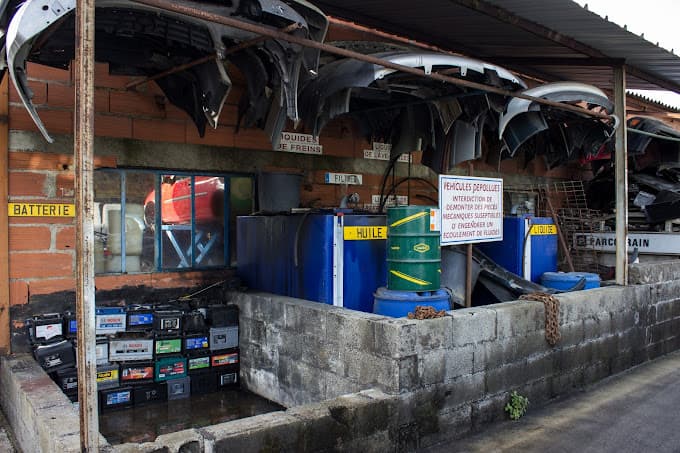 CASSE AUTO HERNANDEZ à CASTELGINEST — Photo 3 du centre VHU agréé Haute-Garonne