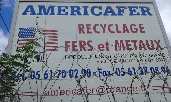 Parc de véhicules hors d'usage chez Americafer, centre agréé à TOULOUSE
