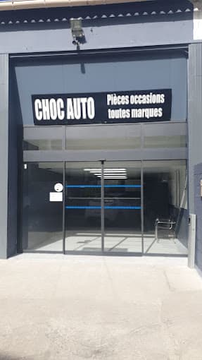 Parc de véhicules hors d'usage chez Choc Auto, centre agréé à FENOUILLET