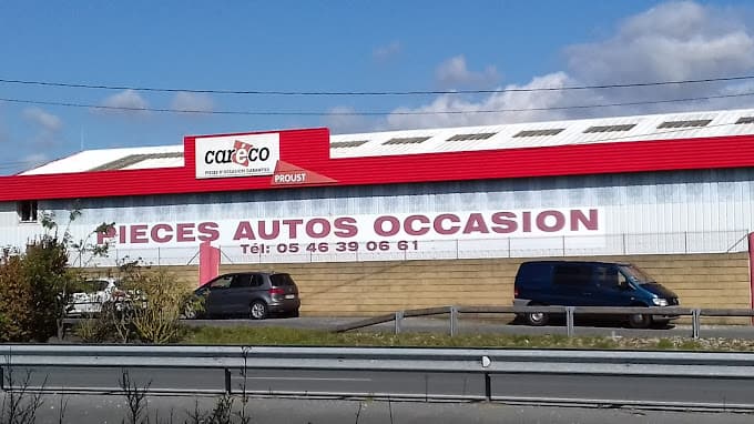 Vue extérieure du centre VHU agréé Ets Proust à VAUX-SUR-MER (Gironde)