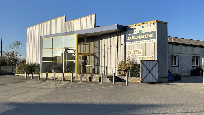 Vue extérieure du centre VHU agréé Dilange - Atlantic Recycl Auto à BONCHAMP-LES-LAVAL (Ille-et-Vilaine)