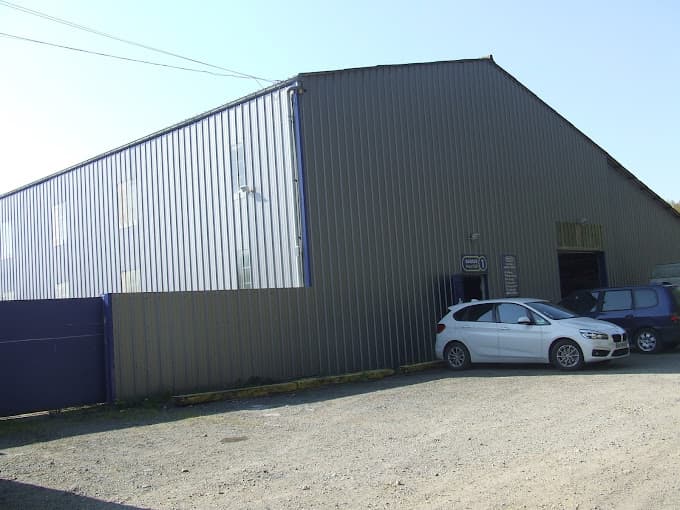 Vue extérieure du centre VHU agréé casse auto Labbé à MEILLAC (Ille-et-Vilaine)