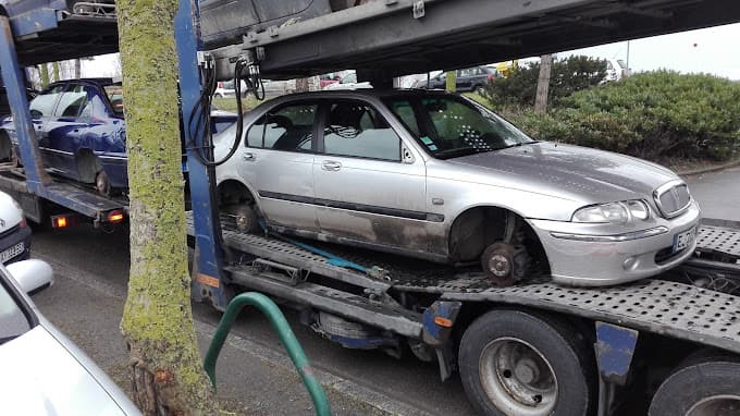 BRUNO OTO (B.G OTO) à SAINT-MALO — Photo 3 du centre VHU agréé Ille-et-Vilaine
