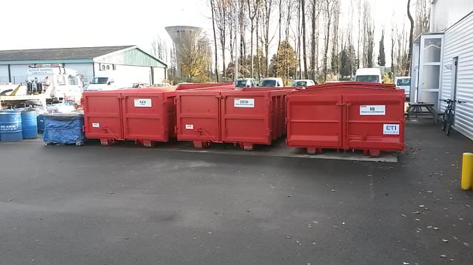 Vue extérieure du centre VHU agréé Denis Passenaud à TOURS (Indre-et-Loire)