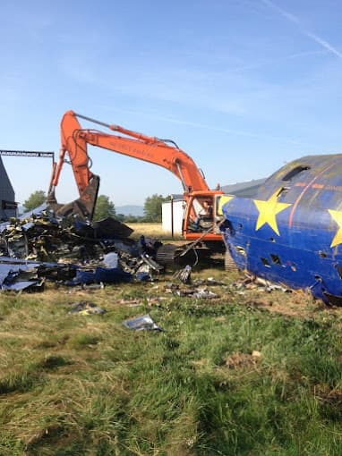 Grut Jean-Louis Sarl à EQUEVILLON — Photo 3 du centre VHU agréé Jura