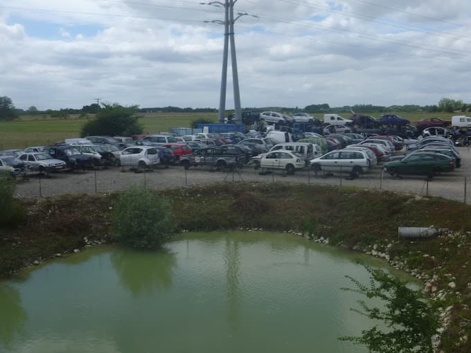 Casse Autos MEUNIER Christophe à BILLY — Photo 5 du centre VHU agréé Loir-et-Cher