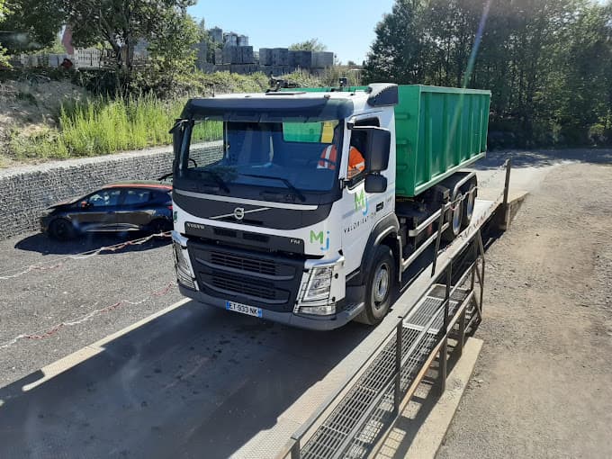 MJ Valorisation à SAINTE-SIGOLENE — Photo 4 du centre VHU agréé Haute-Loire