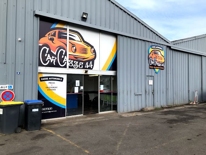 Vue extérieure du centre VHU agréé Car Casse 44 à SAINT-NAZAIRE (Loire-Atlantique)