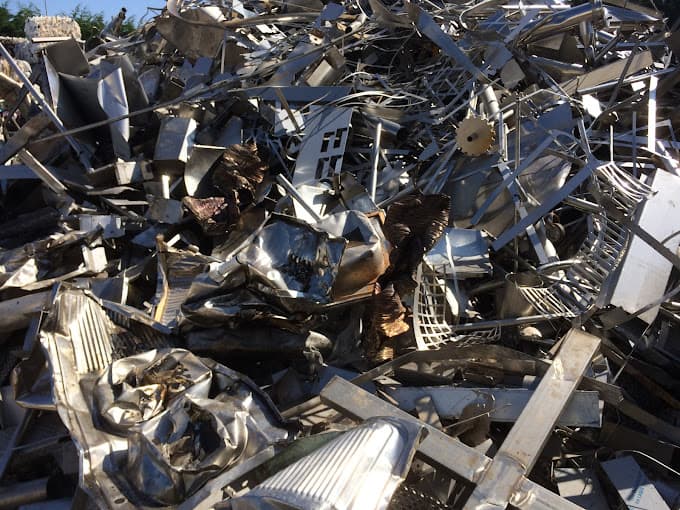 Vue extérieure du centre VHU agréé ROMI Bretagne - Agence de Rennes à RENNES (Loire-Atlantique)