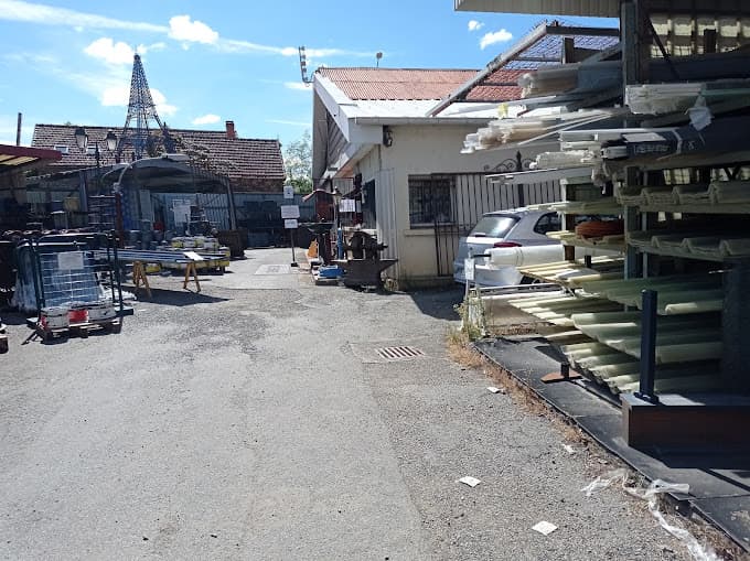 Hugonenc Negoce à BAGNAC-SUR-CELE — Photo 4 du centre VHU agréé Lot