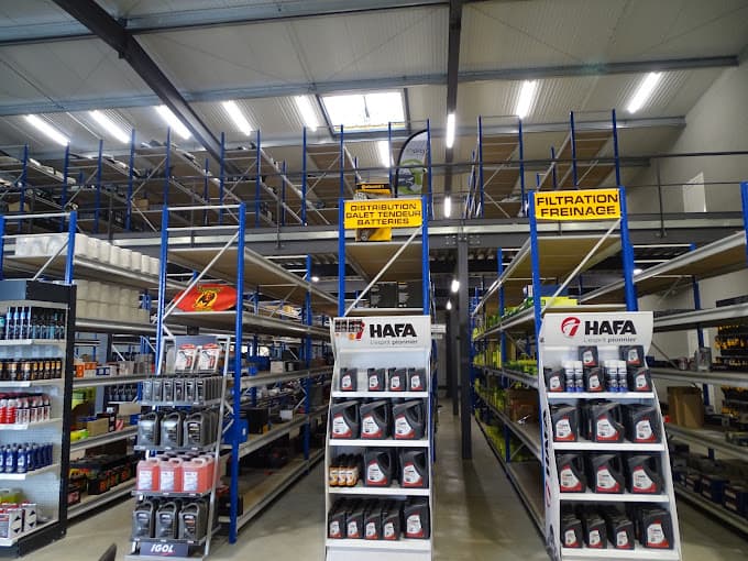 Parc de véhicules hors d'usage chez CASSE AUTOS SARPY-EDOUIDI, centre agréé à FUMEL