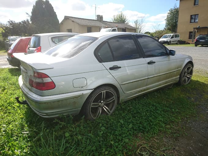 Casse Auto Letourneur à BOURGVALLEES — Photo 3 du centre VHU agréé Manche