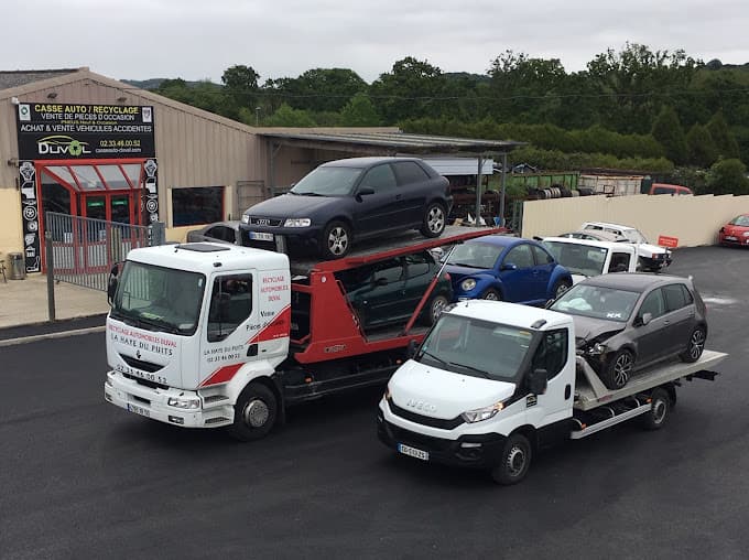 Vue extérieure du centre VHU agréé Duval (Sarl) à LA HAYE (Manche)