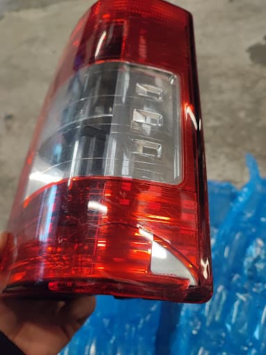 Auto Pieces à REIMS — Photo 5 du centre VHU agréé Marne