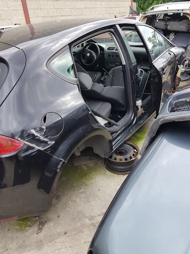 Pièces Auto 2001 à REIMS — Photo 4 du centre VHU agréé Marne