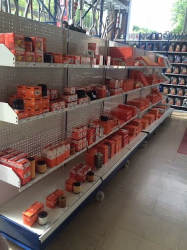 Piec'Auto 54 à MAXEVILLE — Photo 3 du centre VHU agréé Meurthe-et-Moselle