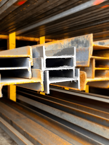 Parc de véhicules hors d'usage chez Del Francis SAS, centre agréé à CHAUVONCOURT