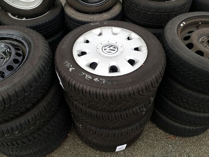 Parc de véhicules hors d'usage chez Casse Auto Corny (vendre sa voiture) ACHAT DE VOITURE, centre agréé à CORNY-SUR-MOSELLE