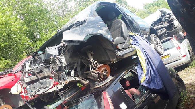 Auto Yutz à YUTZ — Photo 3 du centre VHU agréé Moselle