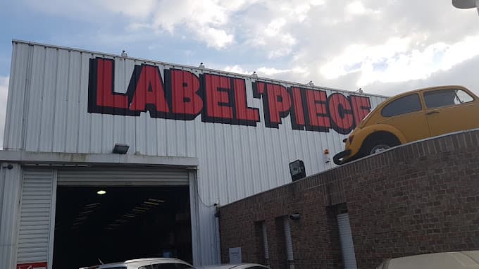 LABEL 'PIECE à VILLENEUVE D'ASCQ — Photo 3 du centre VHU agréé Nord