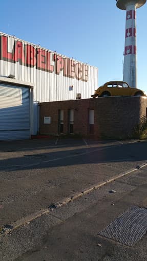 LABEL 'PIECE à VILLENEUVE D'ASCQ — Photo 5 du centre VHU agréé Nord