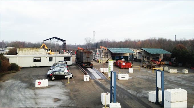 Vue extérieure du centre VHU agréé Covanord - Gosselin Duriez à VILLE INCONNUE (Nord)