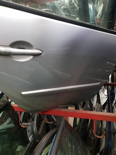 Cornelio Fréres à ROUBAIX — Photo 3 du centre VHU agréé Nord