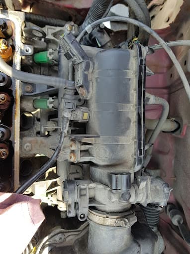 Cornelio Fréres à ROUBAIX — Photo 5 du centre VHU agréé Nord