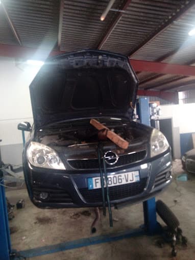 Casse fermée définitivement à CREIL — Photo 3 du centre VHU agréé Oise