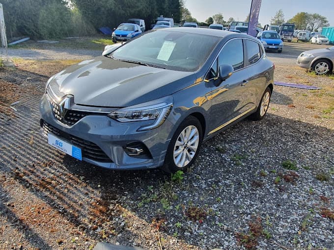 Parc de véhicules hors d'usage chez SG AUTOMOBILES, centre agréé à SAINT GEORGES D'ANNEBECQ