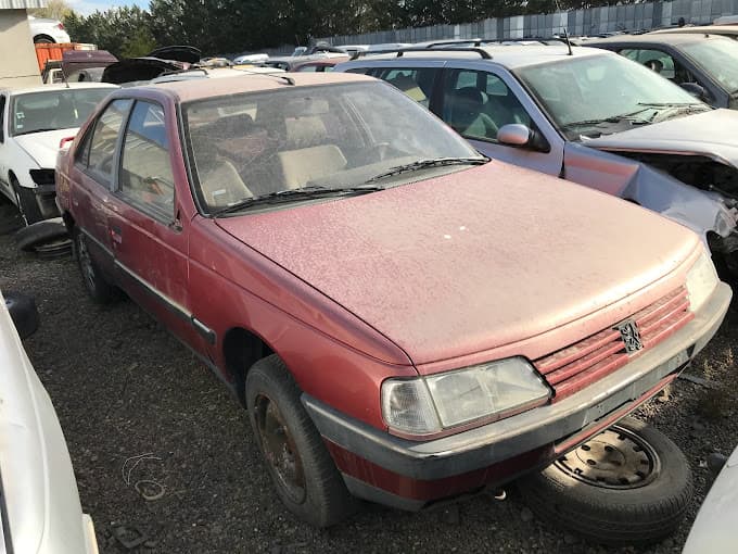 Vue extérieure du centre VHU agréé Dyno Et Fils à PONT-DU-CHATEAU (Puy-de-Dôme)