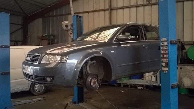 Casse Tilt Auto, pays basque et Landes à BRISCOUS — Photo 5 du centre VHU agréé Pyrénées-Atlantiques