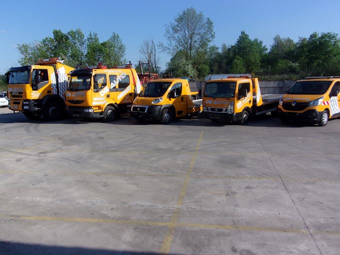 Dépannage Poids Lourds DB AUTO 71 à TORCY — Photo 4 du centre VHU agréé Saône-et-Loire