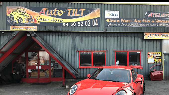 Parc de véhicules hors d'usage chez AUTO TILT ANNECY, centre agréé à ANNECY
